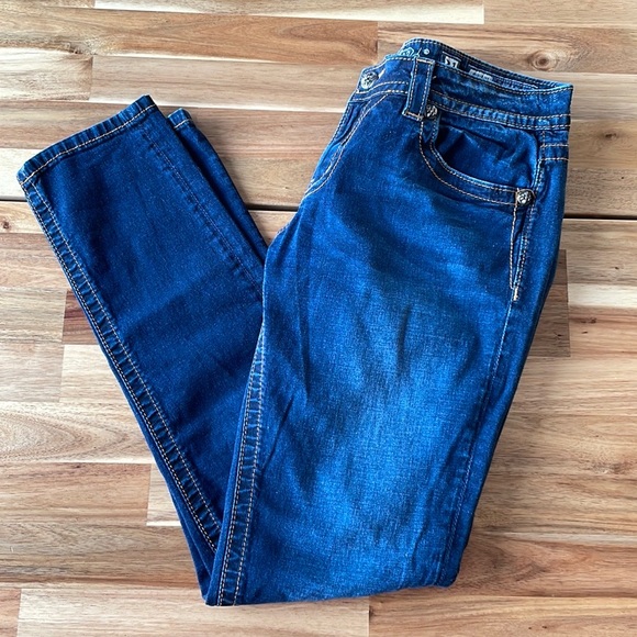 Miss Me Denim - Miss Me Mid Rise Skinny Jeans sz 31